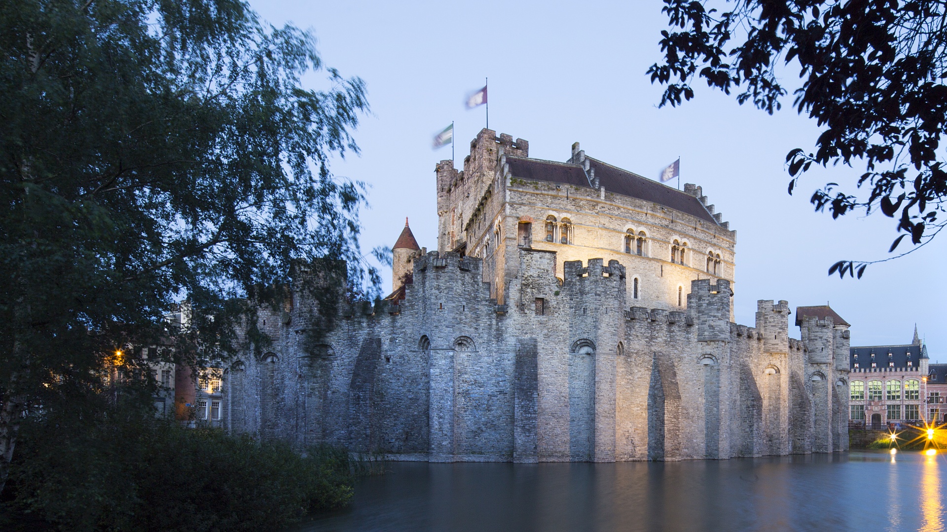 //static.clone.hos.limebyte.dev/image/convert/hos/2026/10/15/gravensteen-castle-ghent-flanders-16-9-1920-c-tom-d-haenens-visitflanders-6ad09707c6897709543107.jpg?s=6a66e437bc74fdffc57a4ab3e1636be3